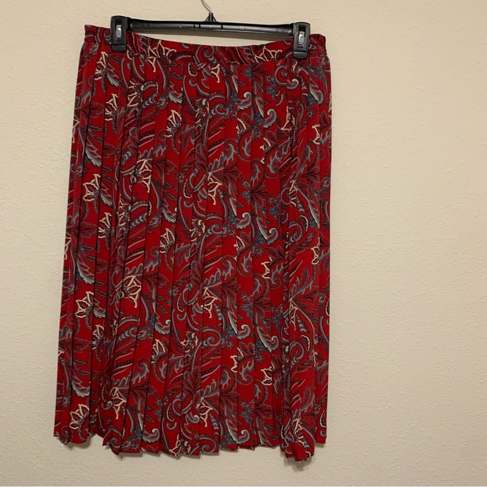 Alfred Dunner Red and Blue Paisley A-Line‎ Skirt